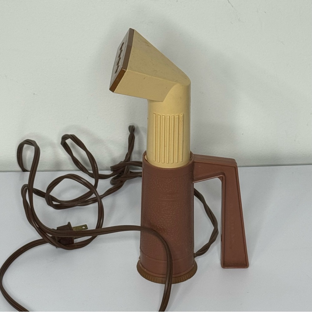 Vintage 1980’s Franzus Wrinkles Away Electric Hand Steamer